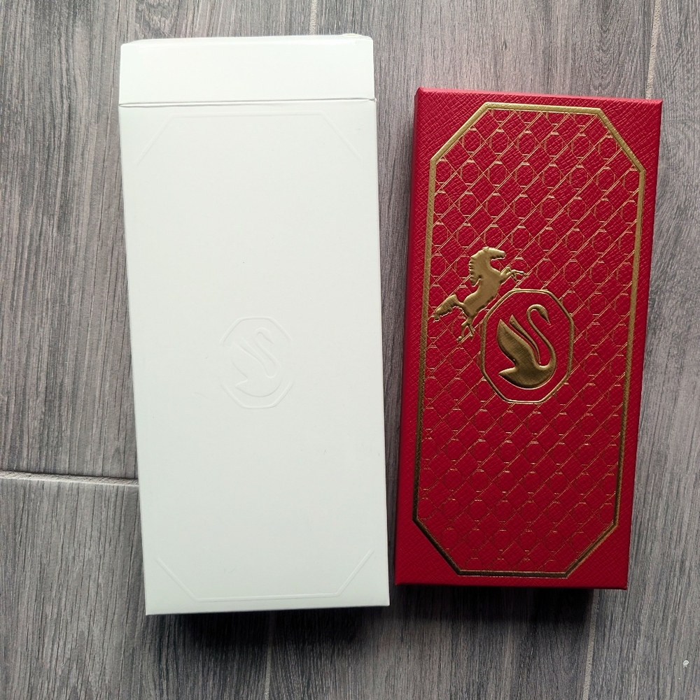 Special Edition Swarovski Year of the Horse Lunar New Year Red Envelopes